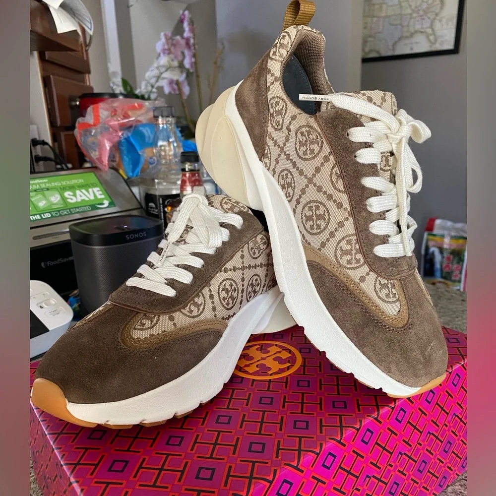 👟💗TORY BURCH 👟T MONOGRAM GOOD LUCK TRAINER Size 8 - Picture 12 of 14
